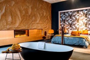 Camino elettrico ad acqua MaisonFire serie Elecharme Linear Frontale